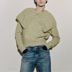 ZARA Green wide Lapel sweater